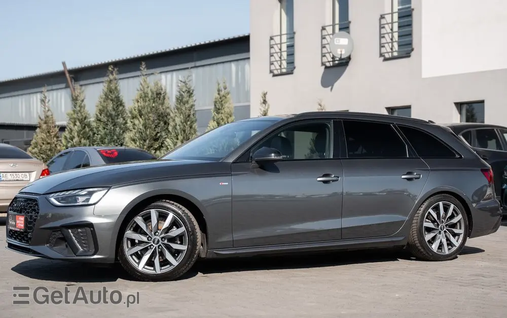 AUDI A4 Avant 35 TFSI S tronic S line