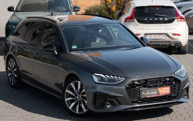 AUDI A4 Avant 35 TFSI S tronic S line