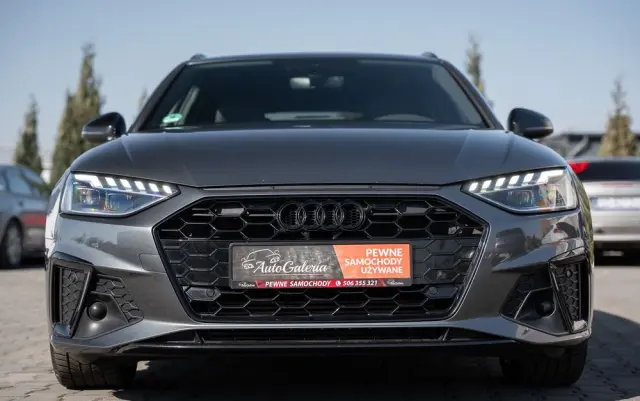 AUDI A4 Avant 35 TFSI S tronic S line