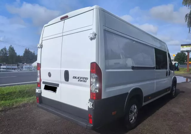 FIAT Ducato  MAXI Brygadówka 7 osób