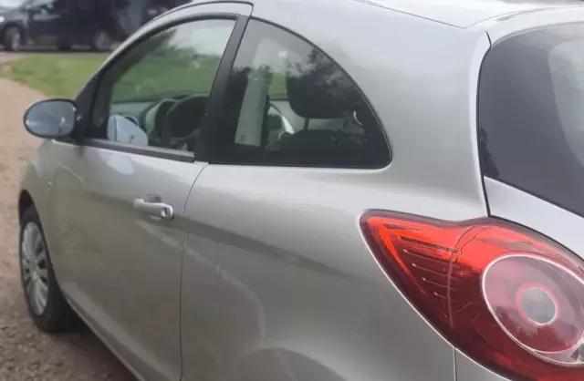 FORD KA 