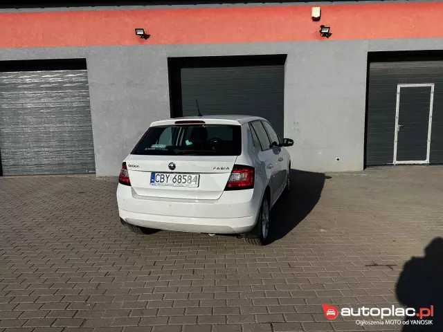 SKODA Fabia 