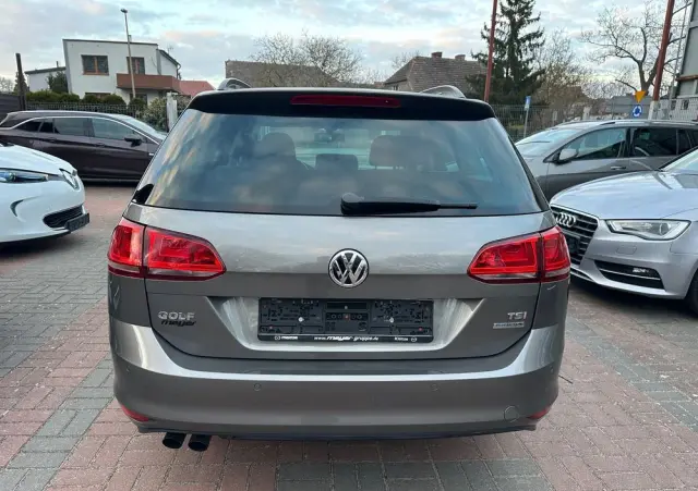 VOLKSWAGEN Golf 1.4 TSI BlueMotion Technology Cup