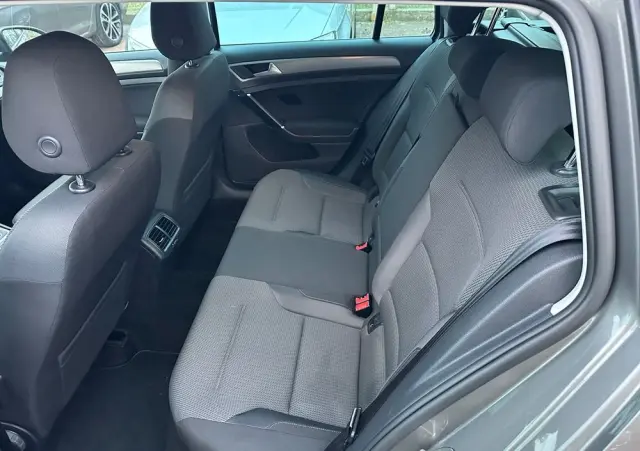 VOLKSWAGEN Golf 1.4 TSI BlueMotion Technology Cup