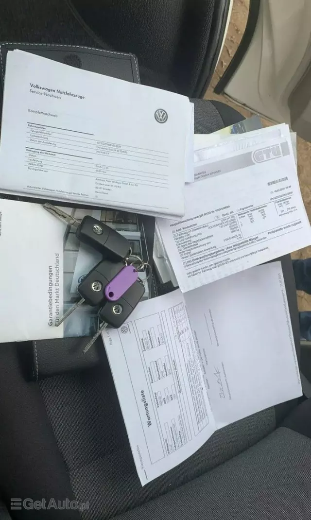 VOLKSWAGEN Transporter 