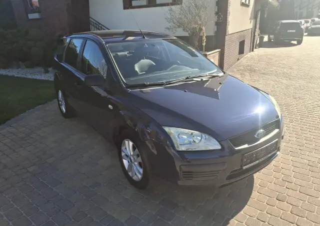 FORD Focus 1.8 Connection