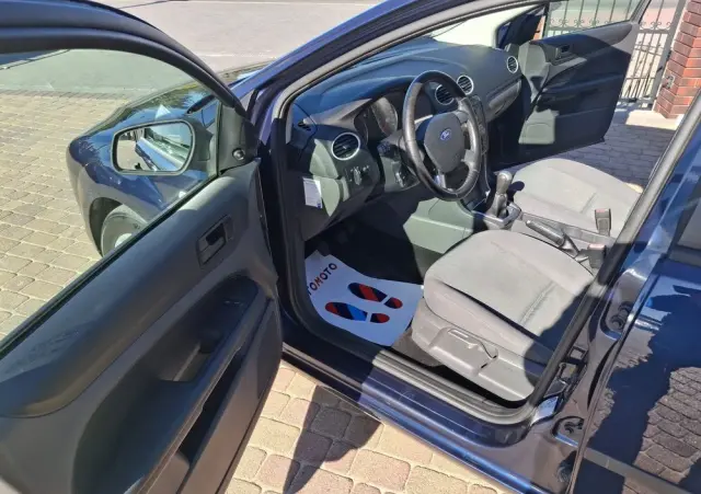 FORD Focus 1.8 Connection