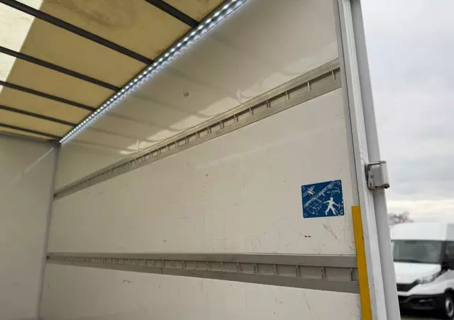 IVECO 2020/Daily 35S18/3.0/Hi-Matic/Kontener Meblowy/LED/Klima/Navi/ 