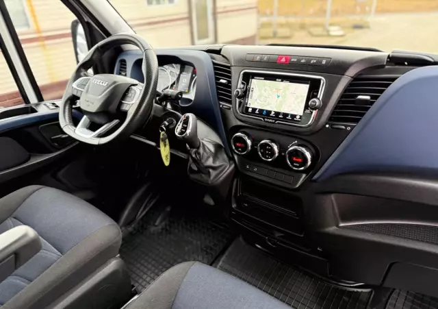IVECO 2020/Daily 35S18/3.0/Hi-Matic/Kontener Meblowy/LED/Klima/Navi/ 