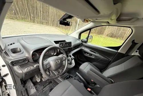 TOYOTA Proace City 