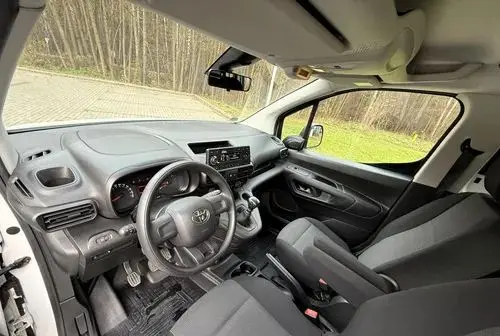 TOYOTA Proace City 