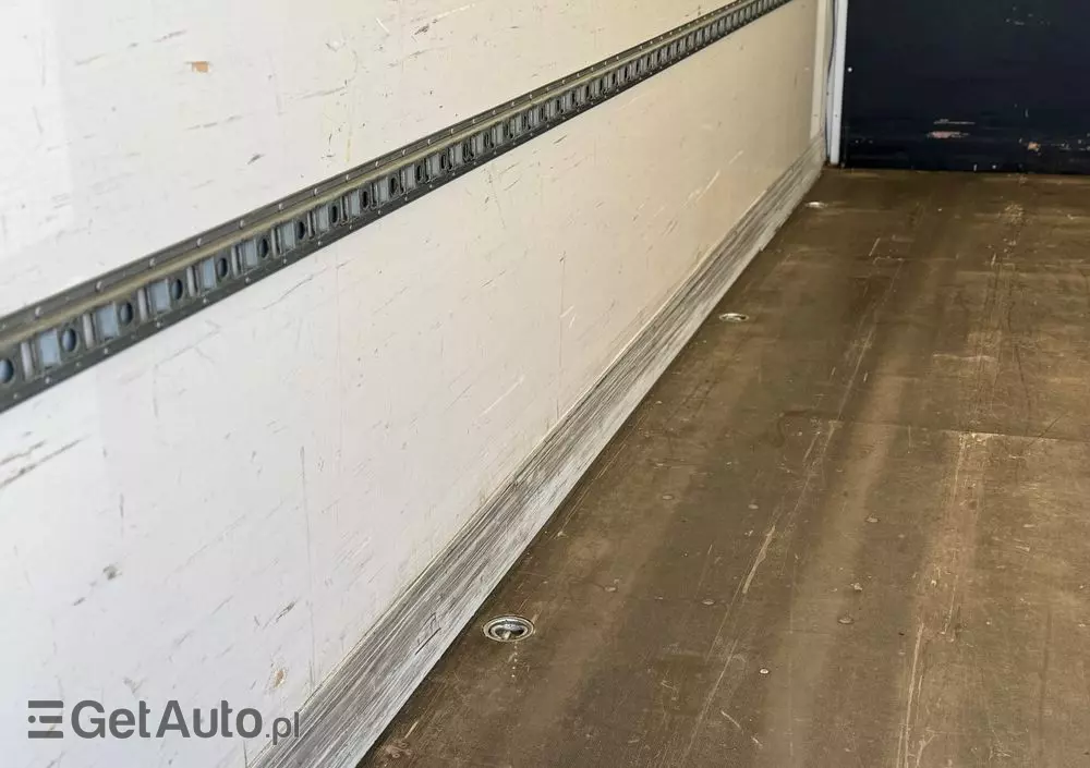 IVECO Daily 72-210/Automat Hi-Matic/Full LED/kontener15 epalet/winda 1000kg/poduszki fabryczne/kamera cofania 