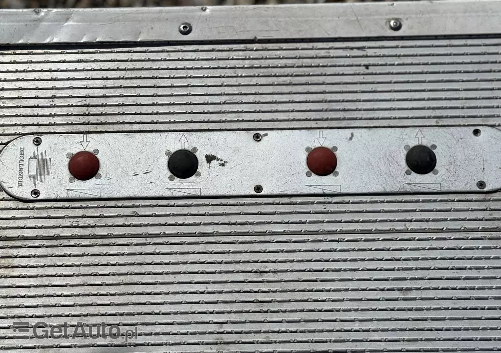 IVECO Daily 72-210/Automat Hi-Matic/Full LED/kontener15 epalet/winda 1000kg/poduszki fabryczne/kamera cofania 