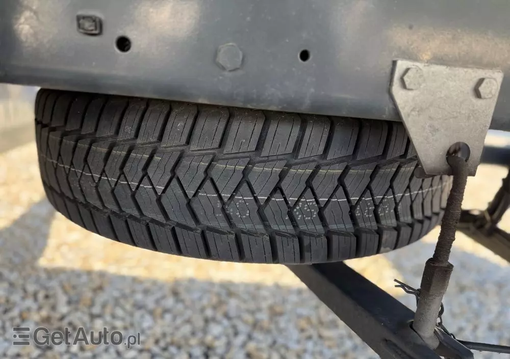 IVECO Daily 72-210/Automat Hi-Matic/Full LED/kontener15 epalet/winda 1000kg/poduszki fabryczne/kamera cofania 