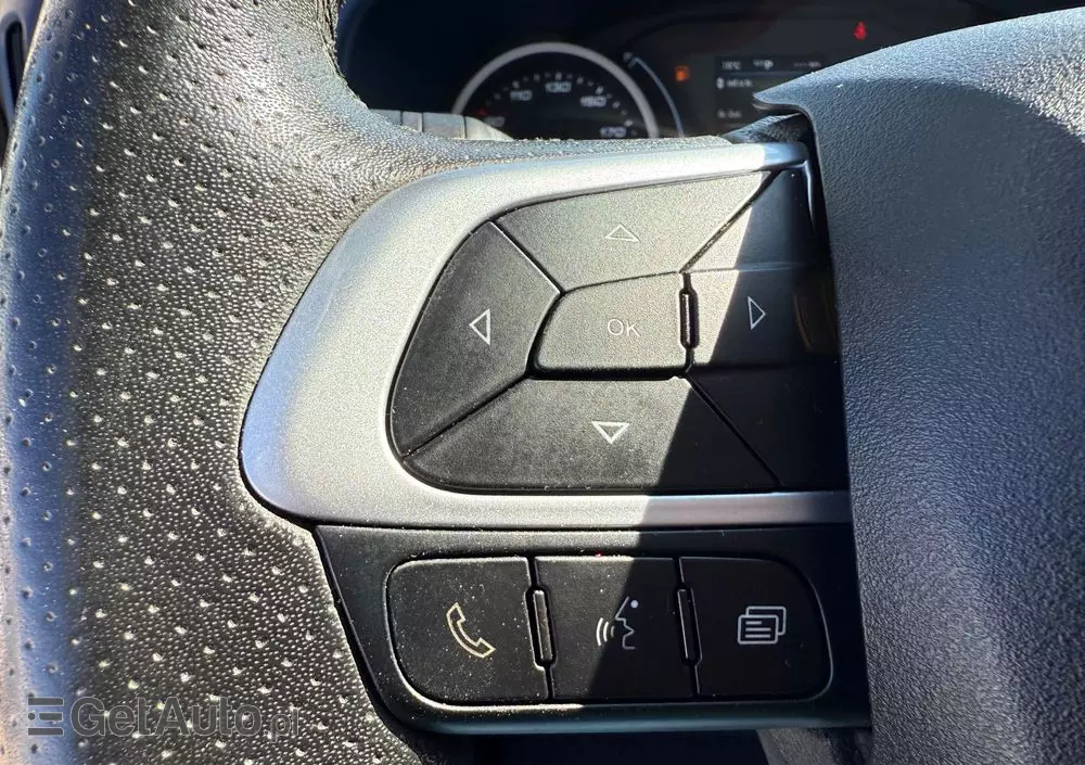 IVECO Daily 72-210/Automat Hi-Matic/Full LED/kontener15 epalet/winda 1000kg/poduszki fabryczne/kamera cofania 