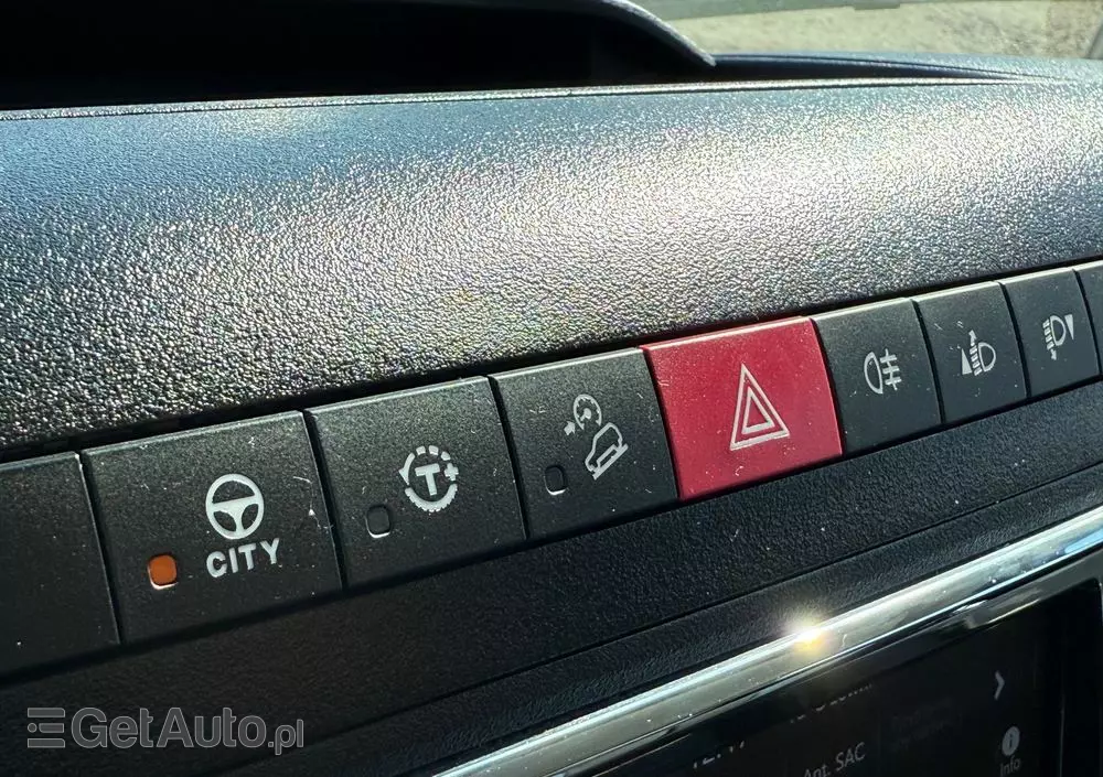 IVECO Daily 72-210/Automat Hi-Matic/Full LED/kontener15 epalet/winda 1000kg/poduszki fabryczne/kamera cofania 