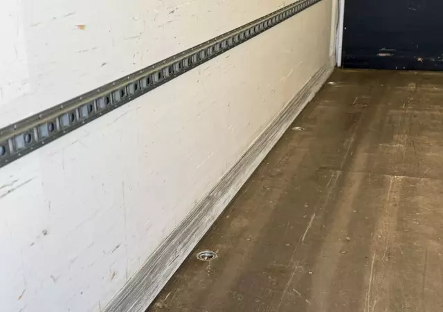 IVECO Daily 72-210/Automat Hi-Matic/Full LED/kontener15 epalet/winda 1000kg/poduszki fabryczne/kamera cofania 