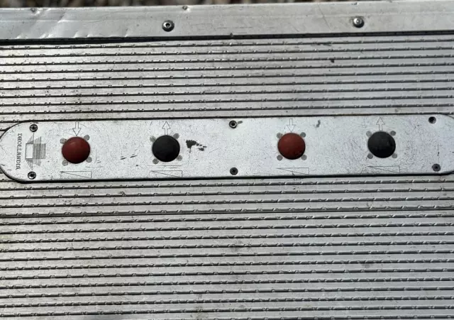 IVECO Daily 72-210/Automat Hi-Matic/Full LED/kontener15 epalet/winda 1000kg/poduszki fabryczne/kamera cofania 