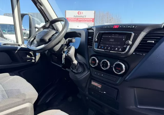 IVECO Daily 72-210/Automat Hi-Matic/Full LED/kontener15 epalet/winda 1000kg/poduszki fabryczne/kamera cofania 