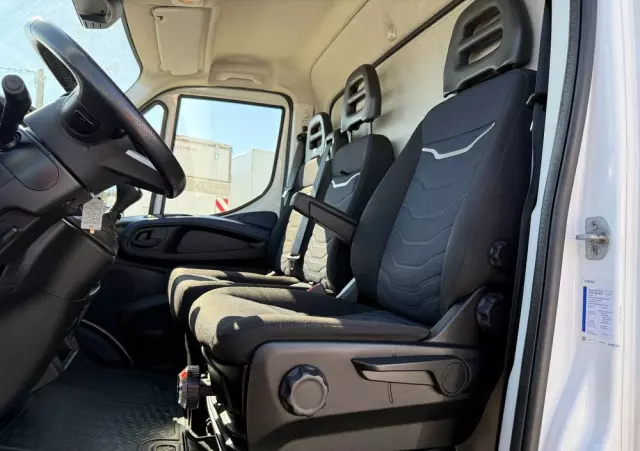 IVECO Daily 72-210/Automat Hi-Matic/Full LED/kontener15 epalet/winda 1000kg/poduszki fabryczne/kamera cofania 