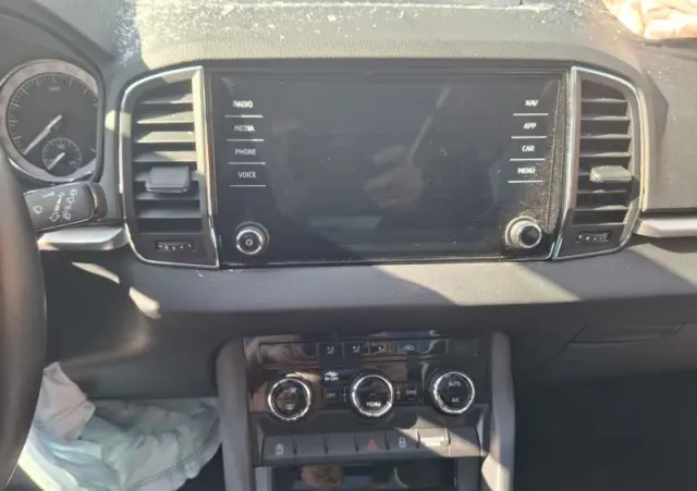 SKODA Karoq 1.5 TSI DSG Ambition