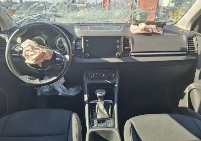 SKODA Karoq 1.5 TSI DSG Ambition