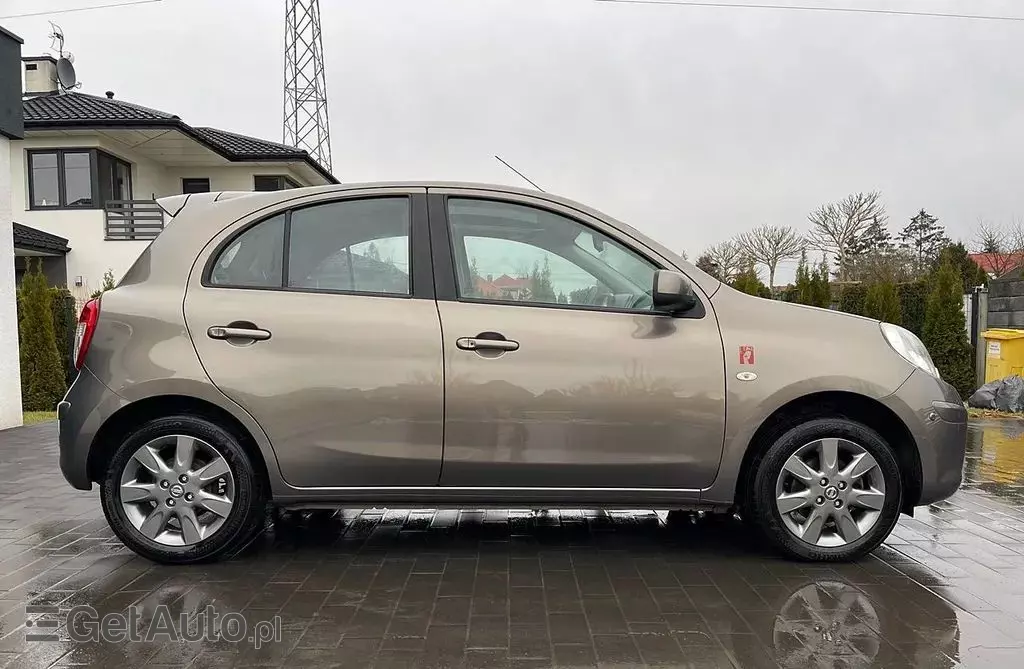 NISSAN Micra 