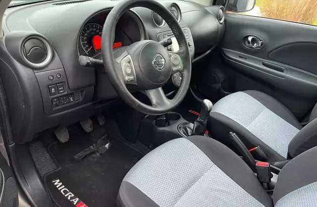 NISSAN Micra 