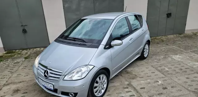 MERCEDES-BENZ Klasa A A 200 (136 KM)