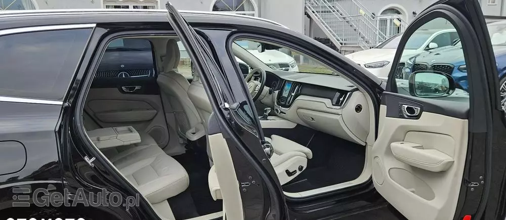 VOLVO XC 60 D5 AWD Inscription