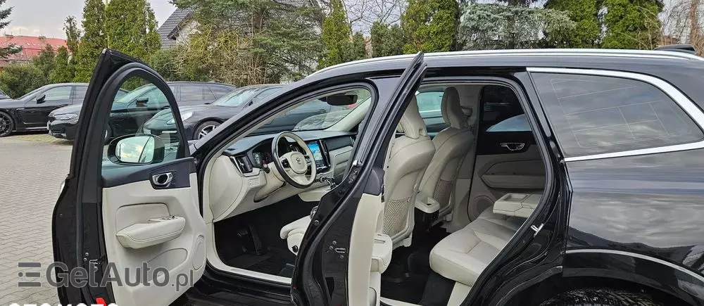 VOLVO XC 60 D5 AWD Inscription