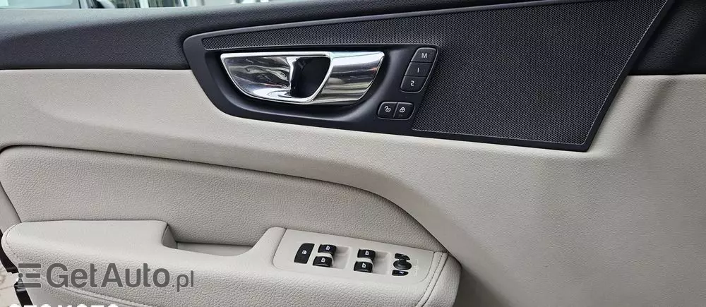 VOLVO XC 60 D5 AWD Inscription