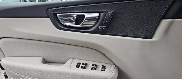 VOLVO XC 60 D5 AWD Inscription