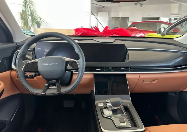 BAIC 7 1.5T Luxury DCT