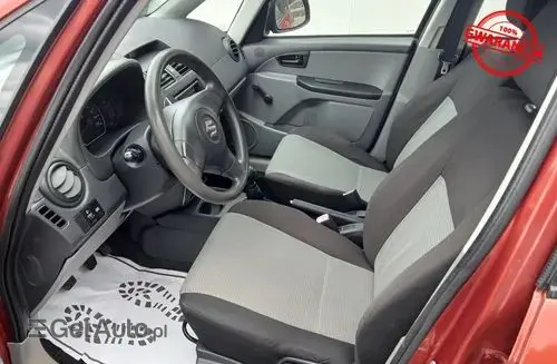SUZUKI SX4 
