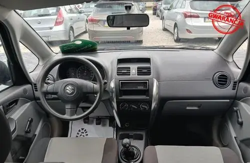 SUZUKI SX4 