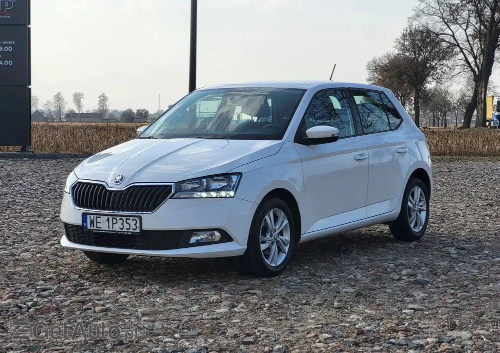 SKODA Fabia 1.0 Ambition
