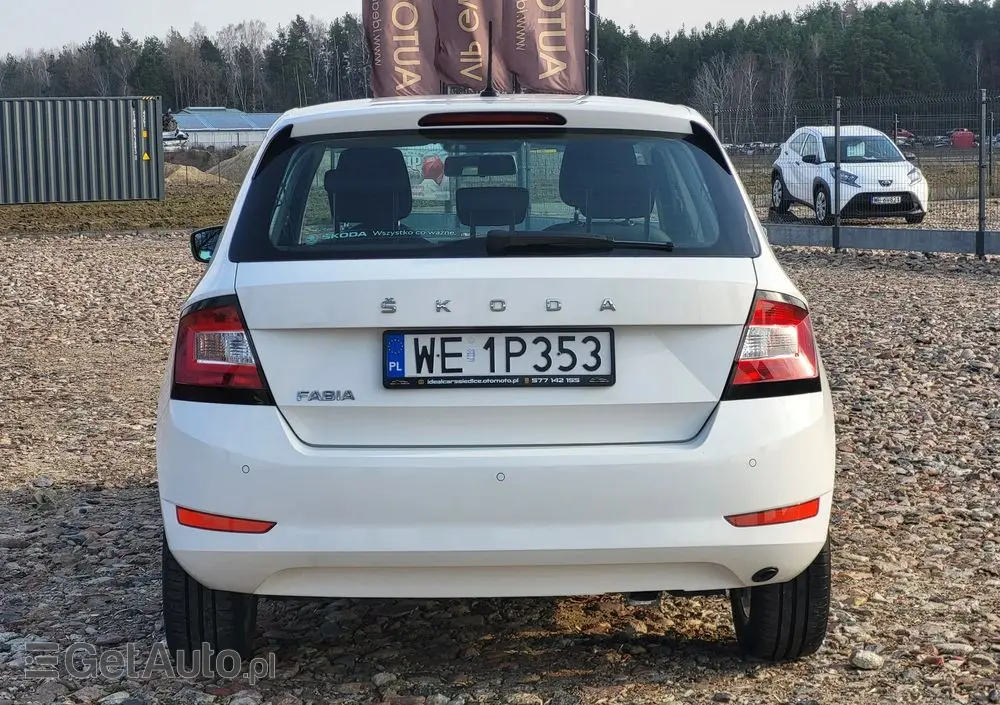 SKODA Fabia 1.0 Ambition