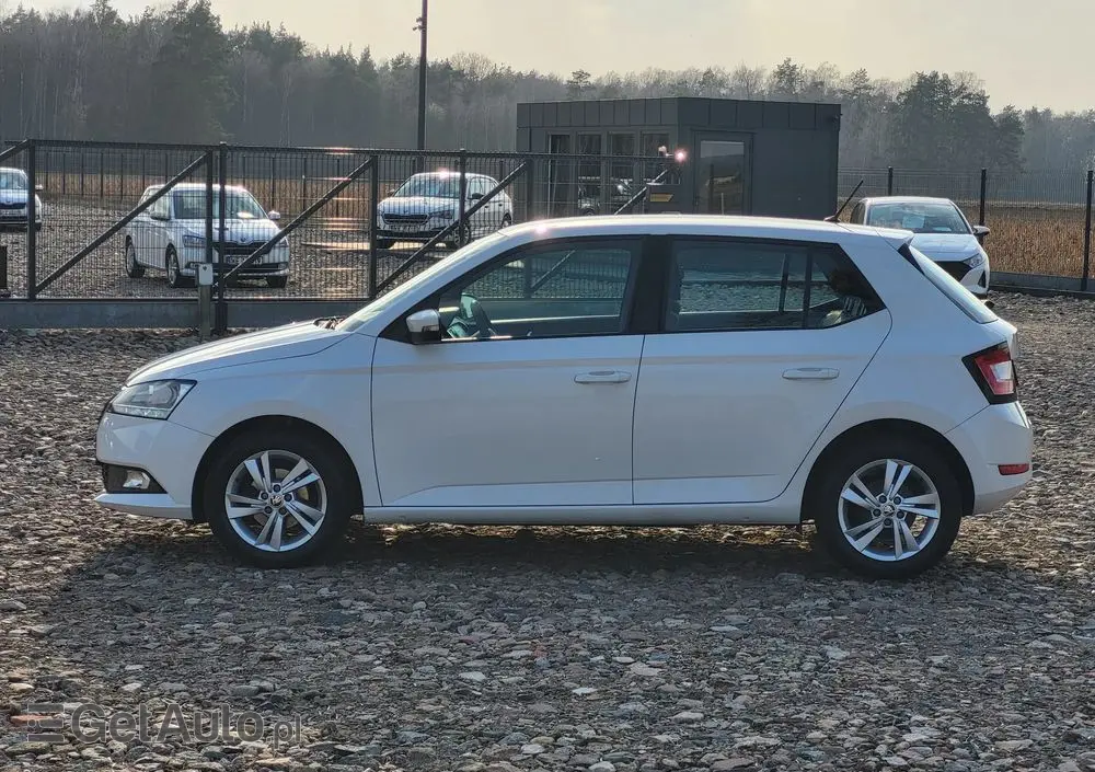 SKODA Fabia 1.0 Ambition
