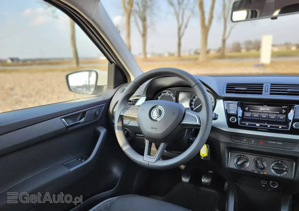 SKODA Fabia 1.0 Ambition