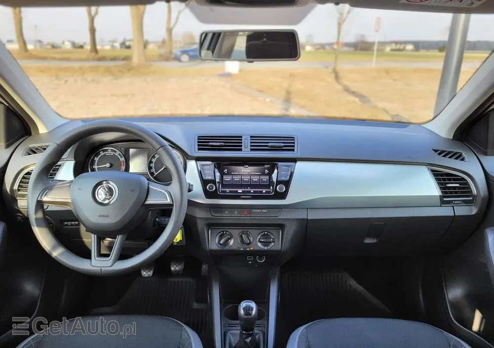SKODA Fabia 1.0 Ambition