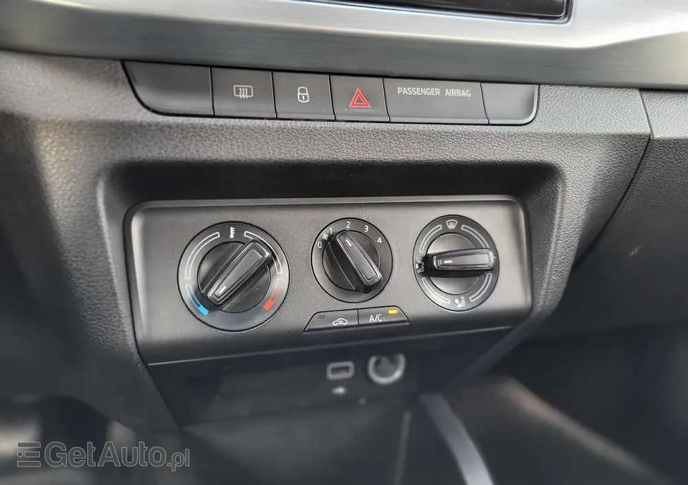 SKODA Fabia 1.0 Ambition