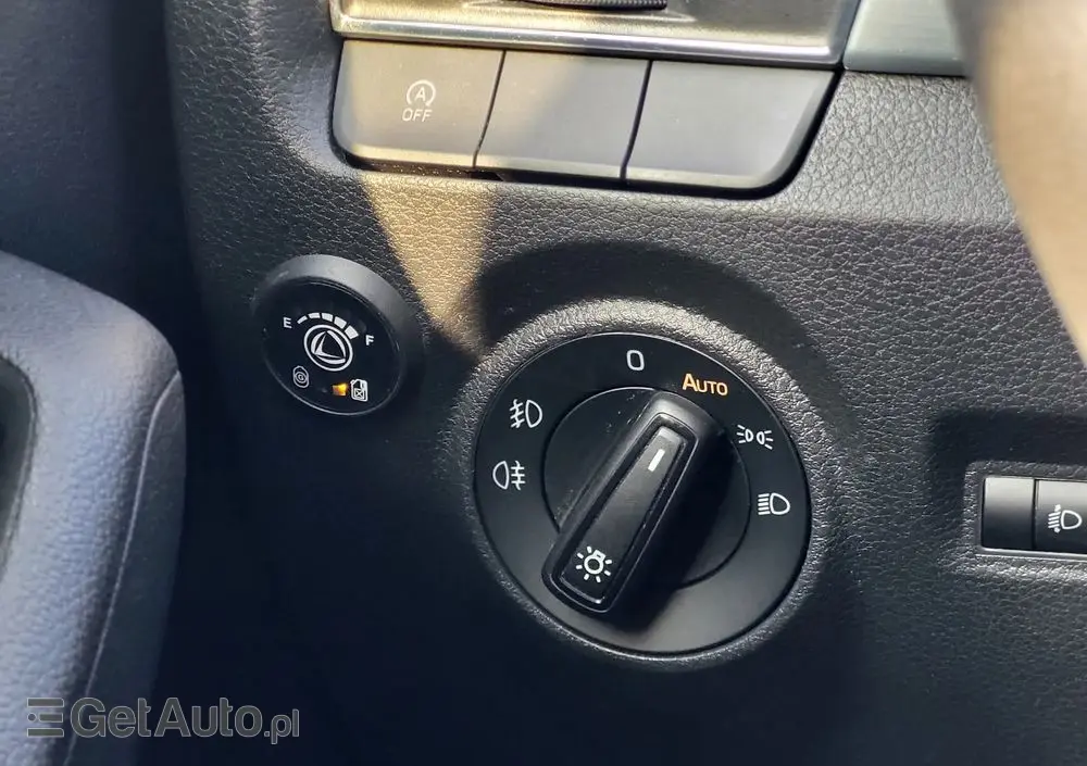 SKODA Fabia 1.0 Ambition