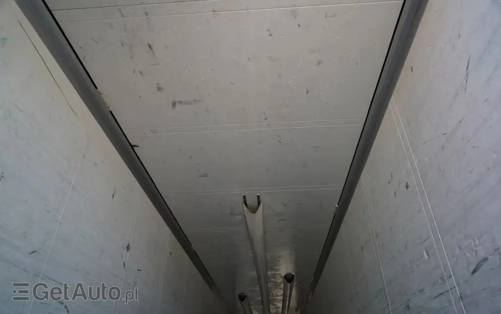 SCHMITZ CARGOBULL CHŁODNIA / THERMO KING SL-400e / OŚ PODNOSZONA / KOSZ NA PALETY 