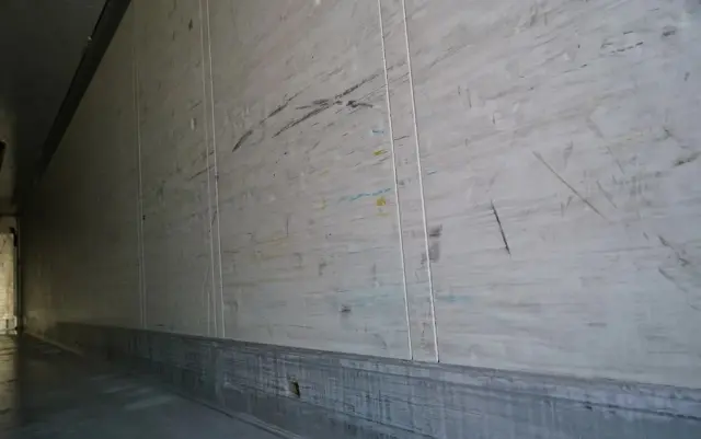 SCHMITZ CARGOBULL CHŁODNIA / THERMO KING SL-400e / OŚ PODNOSZONA / KOSZ NA PALETY 