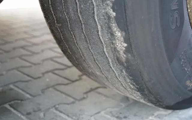 SCHMITZ CARGOBULL CHŁODNIA / THERMO KING SL-400e / OŚ PODNOSZONA / KOSZ NA PALETY 