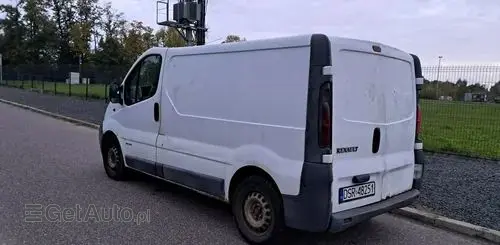 RENAULT Trafic 