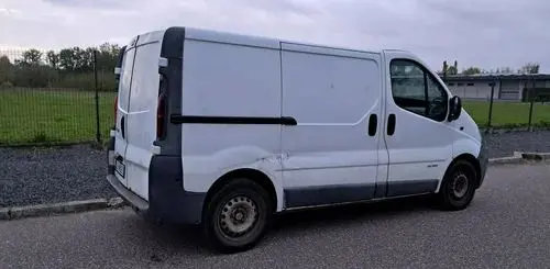RENAULT Trafic 