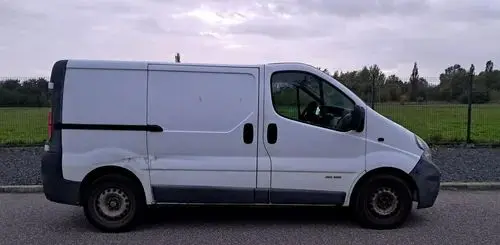 RENAULT Trafic 