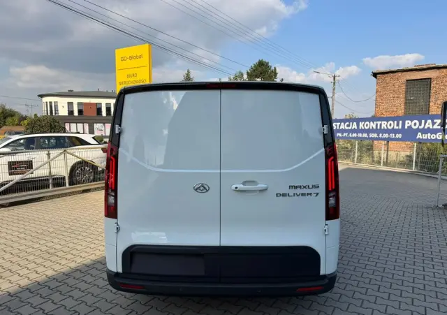 MAXUS Deliver 7 
